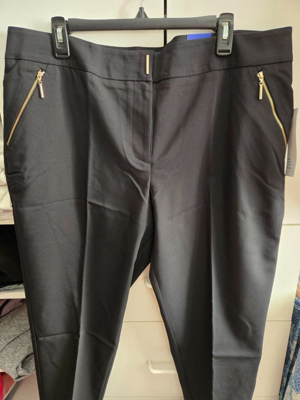 NWT APT9 Black Ankle Pants - Size 16W